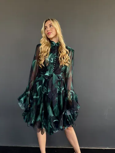 שמלת אווה שחורה