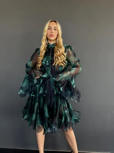 שמלת אווה שחורה