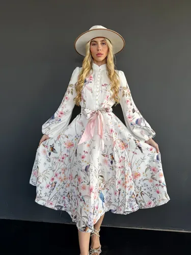 שמלת מילאנה לבנה ארוכה