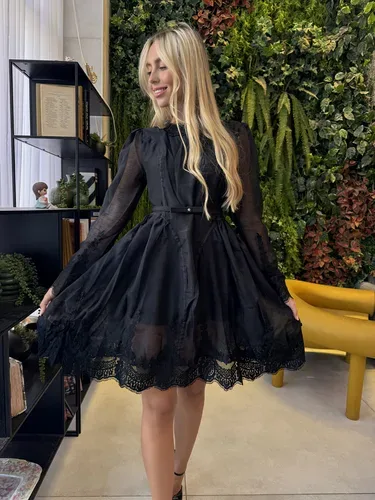 שמלת פריז שחורה