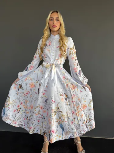 שמלת מילאנה תכלת ארוכה